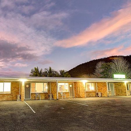Laurieton Hotel エクステリア 写真